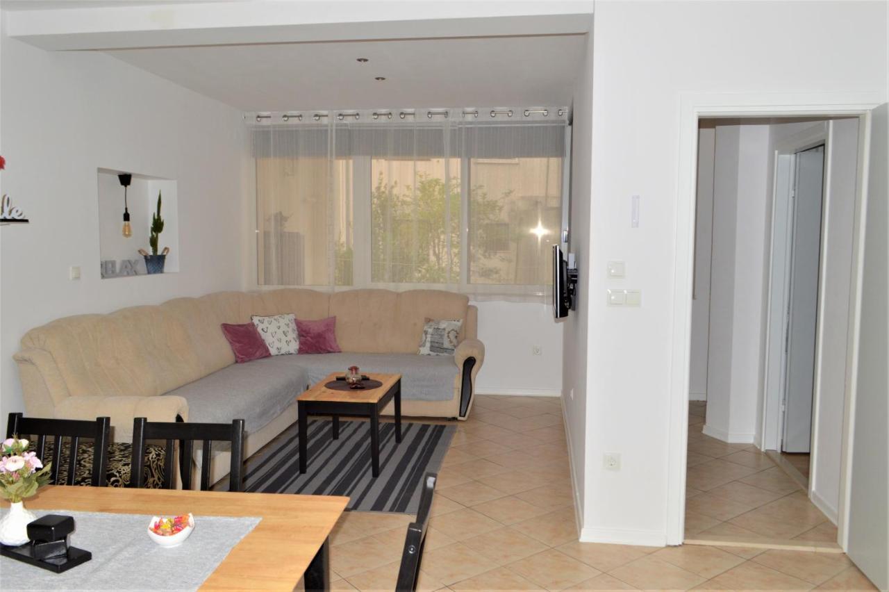 Apartman Luka Kaštela Exteriér fotografie