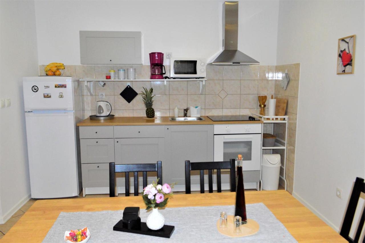 Apartman Luka Kaštela Exteriér fotografie
