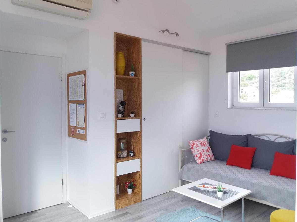 Apartman Luka Kaštela Exteriér fotografie