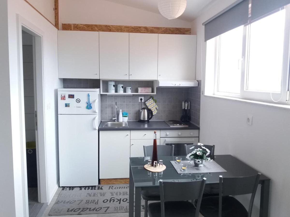 Apartman Luka Kaštela Exteriér fotografie